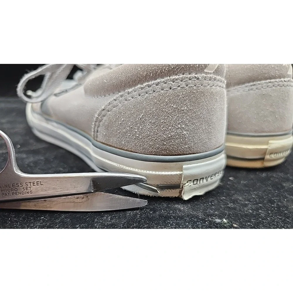 Converse Men's Size 10 All Star Chuck Taylor Low Top Gray Suede Leather - Picture 7 of 11